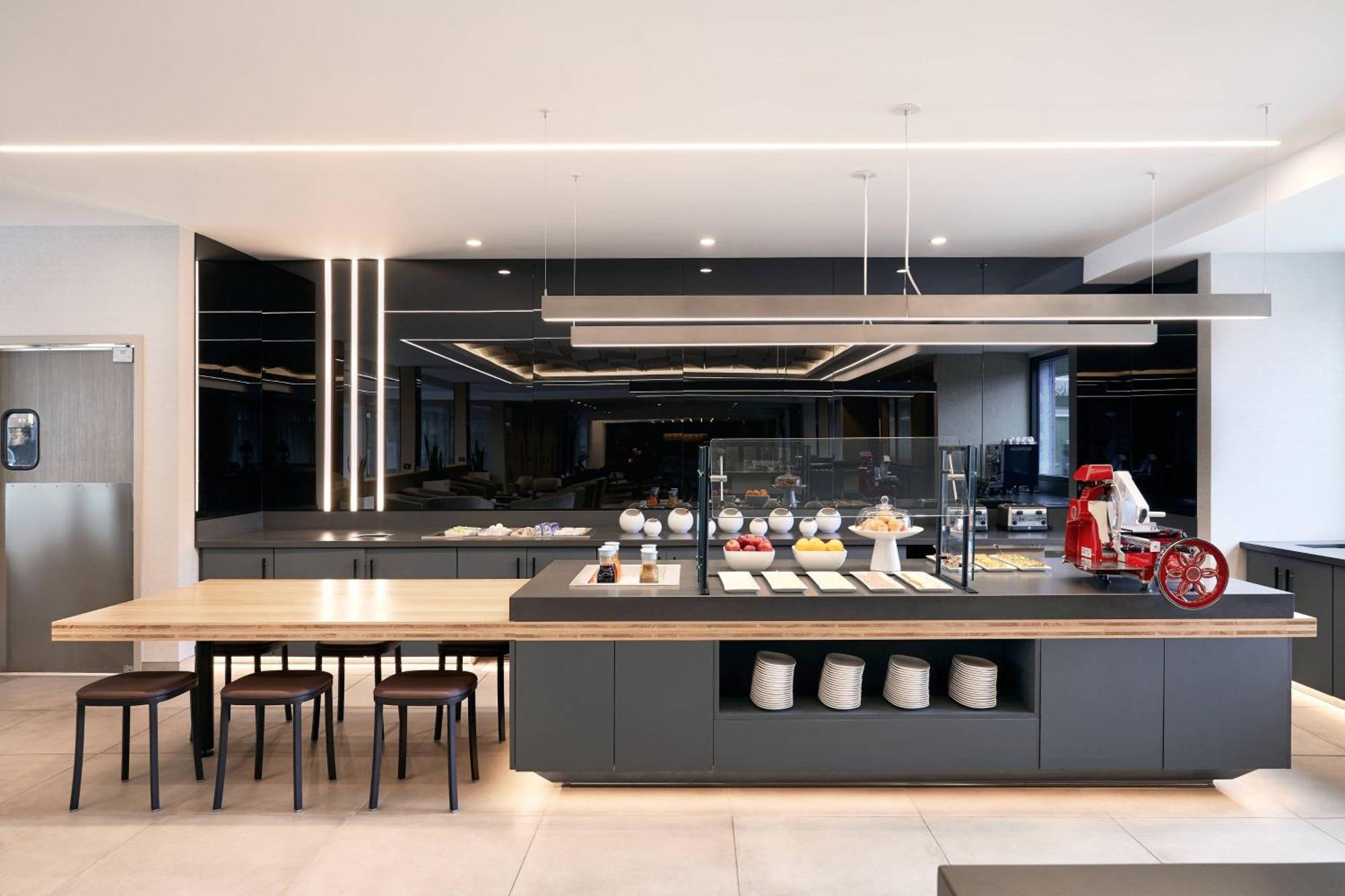 Ac Hotel By Marriott Pleasanton Buitenkant foto
